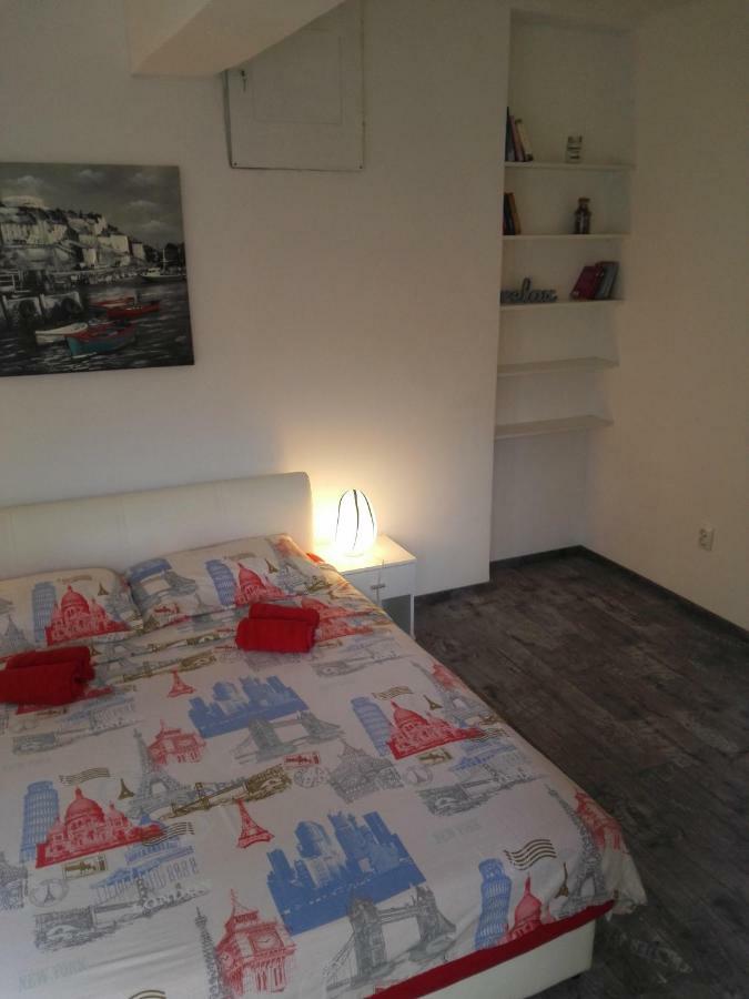 Apartment "M&M" Free Parking Solin Exterior photo